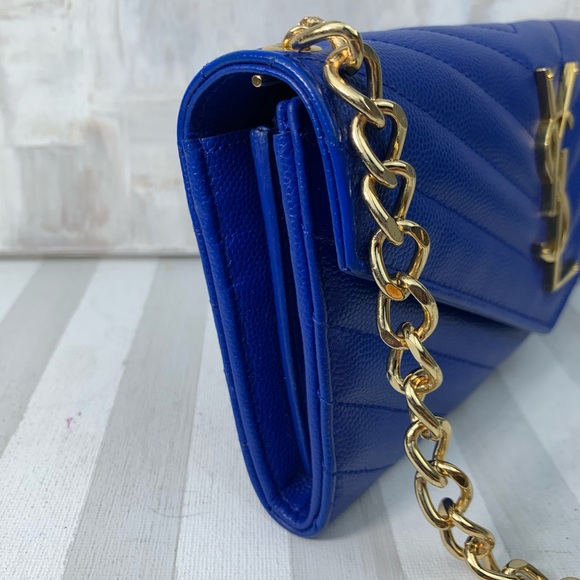 📌SOLD YSL Blue Chained Wallet - Picture 4 of 8